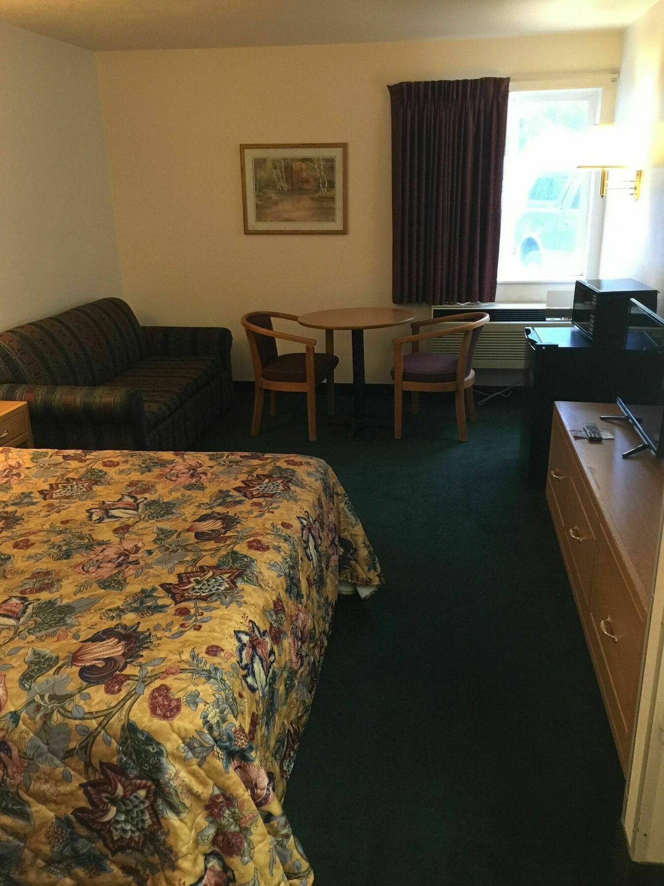 Economy Inn & Suites Нефи Екстериор снимка